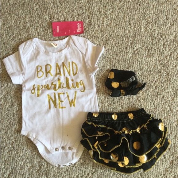 NWT Piano kidswear newborn 3-piece set baby girl - Picture 5 of 6
